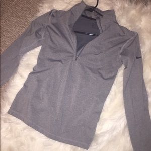 Nike dry fit quarter zip❤️